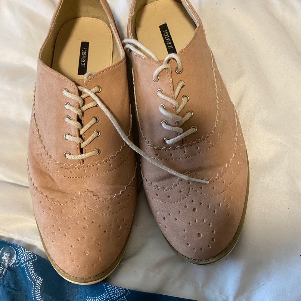 Forever 21 pink shoes